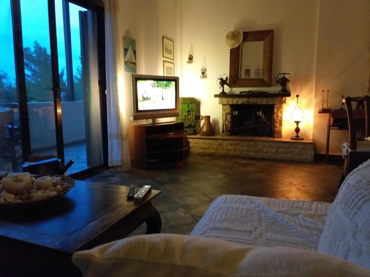 Minthi Villa Possidi Luaran gambar